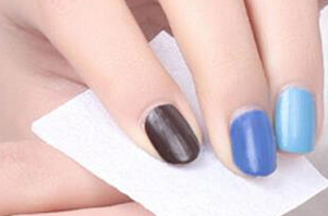 衣服粘到了指甲油怎么破?有了這個分分鐘幫你搞定！